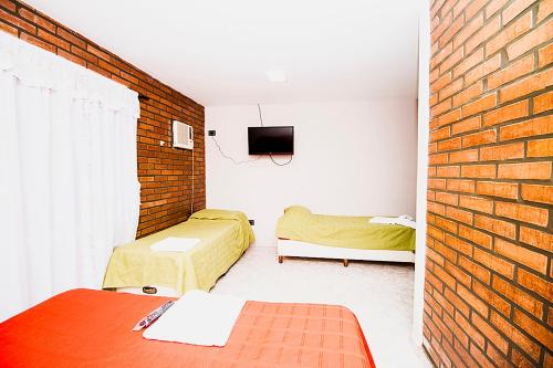 بيت شباب بوسادا مادرى أميركا