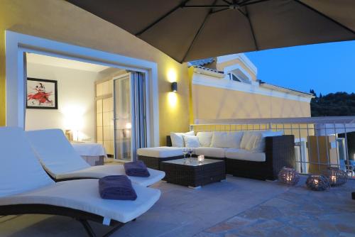  ARILLAS HILLSIDE VILLA 3 - Provence in Arillas