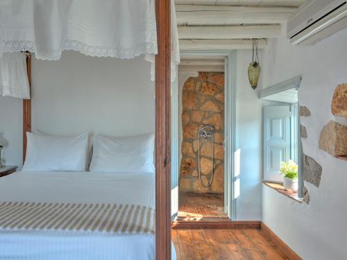 Eirini Luxury Hotel Villas - main image