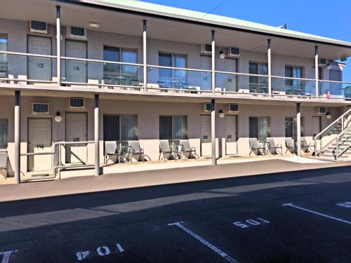 New England Motor Inn - 숙소 외관