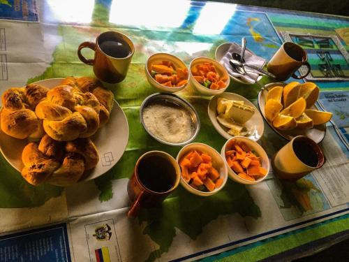 餐飲選擇, El Tio Hostal in 伊魯曼