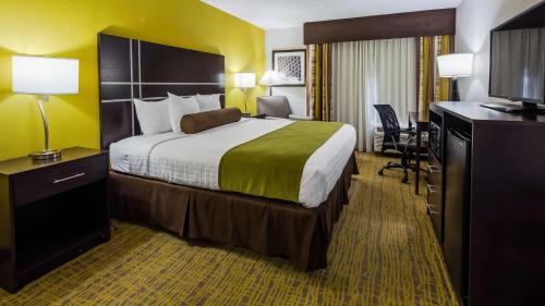 Best Western Plus Hanes Mall in Winston-Salem, USA