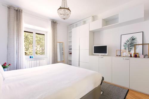 3-Bedroom Gianicolo Holiday Apartment - image 12