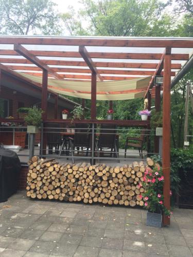 ระเบียง/ชานเรือน, Apartmán Brno Jelenice (Apartman Brno Jelenice) in บิสเตรซ