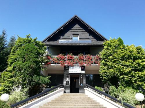 Prenocisca Mraz in Velenje