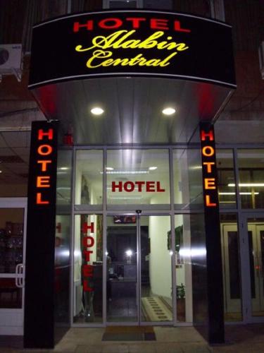 Hotel Alabin Central - image 4