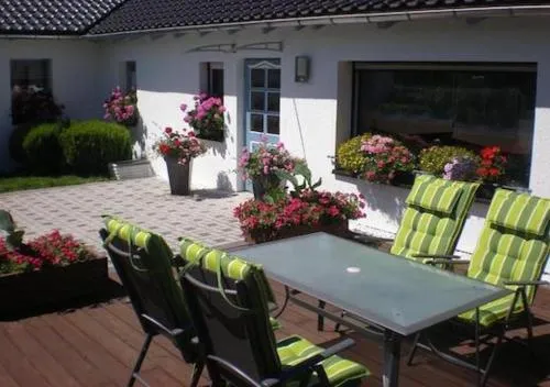 Ferienhaus Nadine 2023 komplett saniert in Bad Brambach, Deutschland