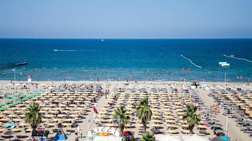 Hotel Executive La Fiorita - image 2