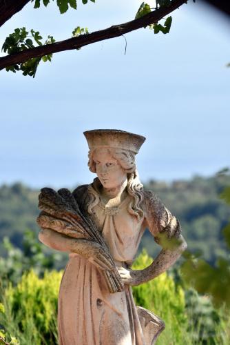  Villa Asia in SantʼAgata sui Due Golfi