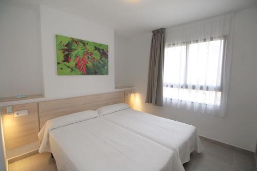 Apartamentos Vistamar - image 9