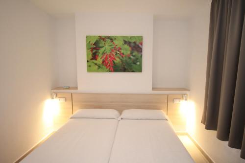 Apartamentos Vistamar - image 6
