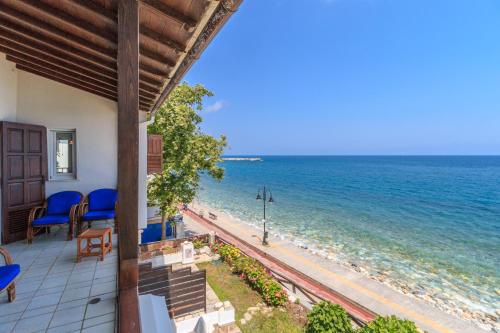 Agios Ioannis Luxurious Beachfront Holiday Home gîte à louer Agios Ioannis