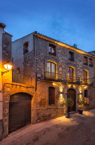 A szálláshely kívülről, El Palauet del Priorat in Cornudella