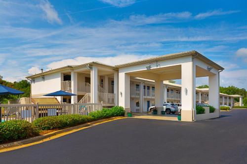 مدخل, Motel 6 Albany, GA in الباني