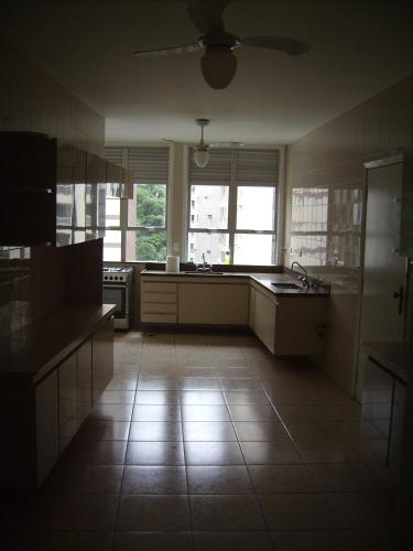 Apartamento Gigante, pé na areia (Apartamento Gigante, pe na areia) in มอร์โร โด มาลูฟ