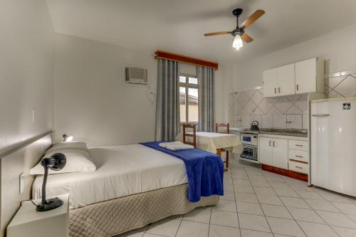 Studio Apartment (2 Adults) image 4