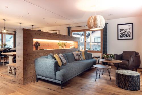 Vestíbulo, Conrad's Mountain Lodge in Silvaplana