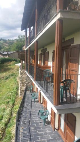 Viesnīcas āriene, Hotel Cal Martri in Gera