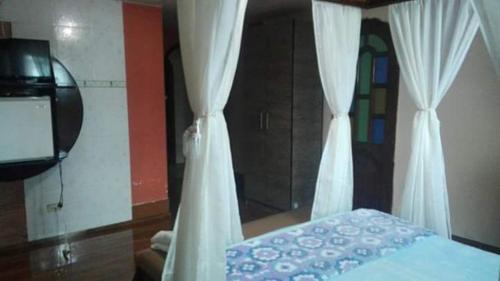 El Castillo Hotel