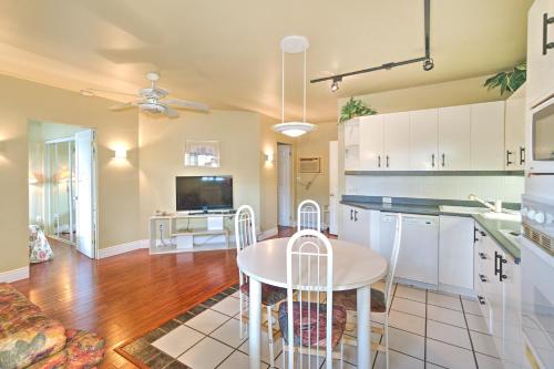 Motel R-100 in ลงเกย (QC)