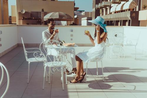 מרפסת, La Dimora di Teti in גליפולי