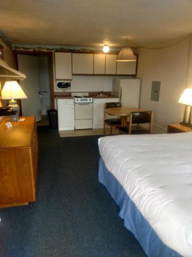 Horizons Beach Resort photo