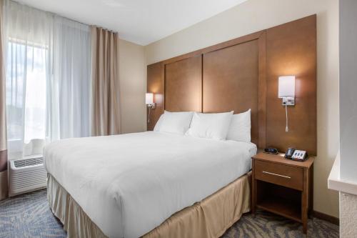 Comfort Suites - South Austin - main image