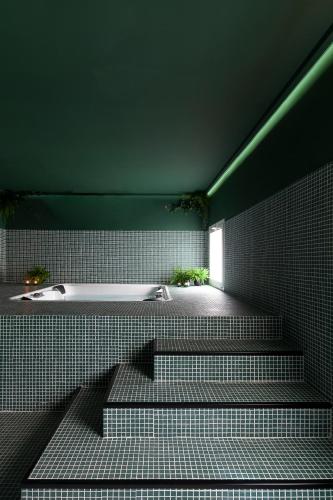 Спа, 2060 The Newton Hostel in Мадрид