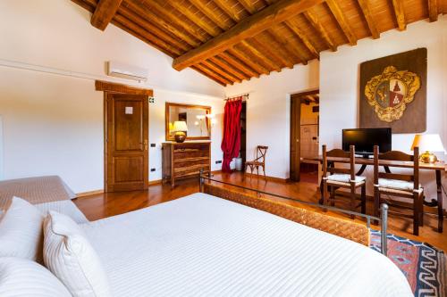Agriturismo & Cantina Tenuta Casteani in Гаворано
