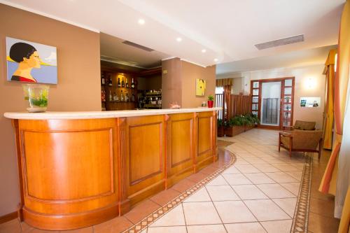 Фойє, Hotel Europa in Арзано