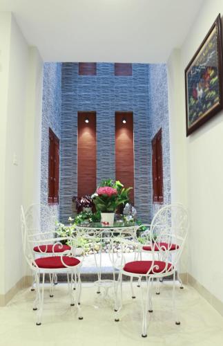 NAM CẦN THƠ HOTEL