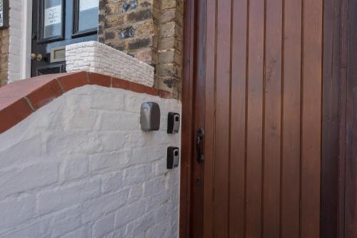 Sea Front Walk - image 6