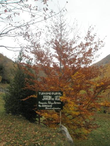 บริการและสิ่งอำนวยความสะดวก, Jardín de Hoz (Jardin de Hoz) in พีรินีโออราโกเนส