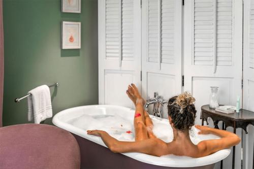 154904885 Hôtel Villa Marie Saint Tropez