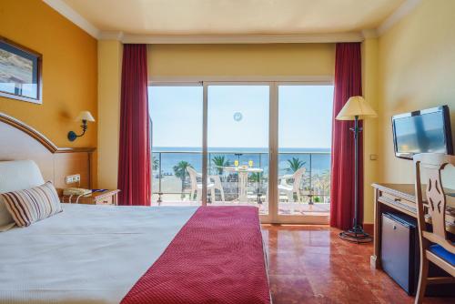 Hotel Isabel in Carihuela