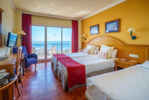 Twin room, sea view