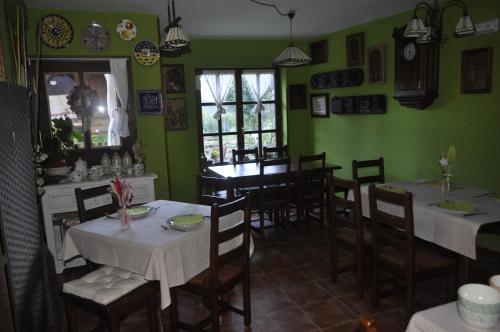  Casa Les Pedroses in Campiellos