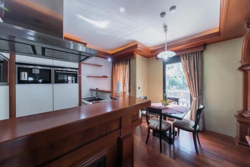 Apartments Coral 5