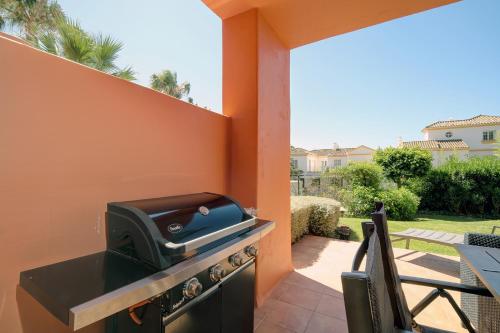 บริการและสิ่งอำนวยความสะดวก, Garden home near the Beach in เรซิเนรา โบลาดิยา