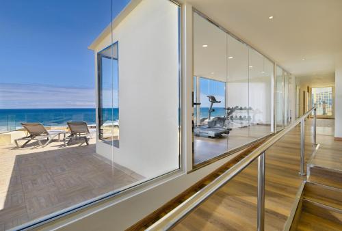 H10 Tenerife Playa - image 4