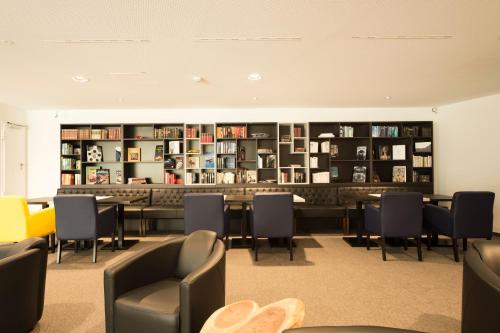 Közös társalgó / TV, Carathotel Dusseldorf City in Düsseldorf