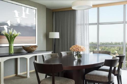 Four Seasons Hotel Silicon Valley at East Palo Alto