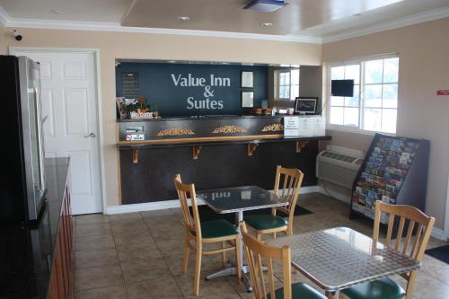 Americas Best Value Inn & Suites - Redding, CA - 로비