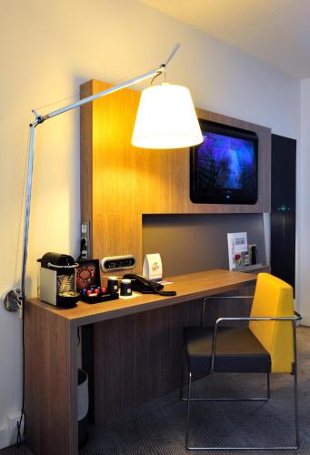 Photo 1 Novotel Brussels City Centre