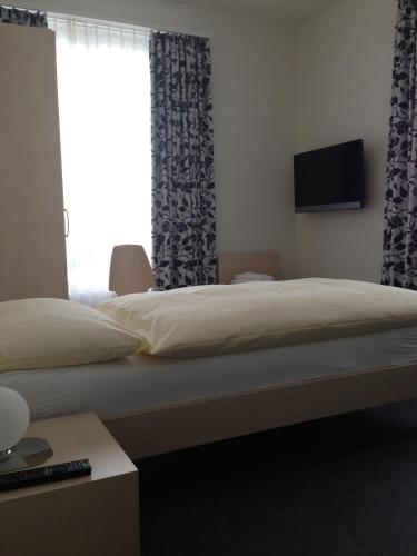 Hotel Central - image 8