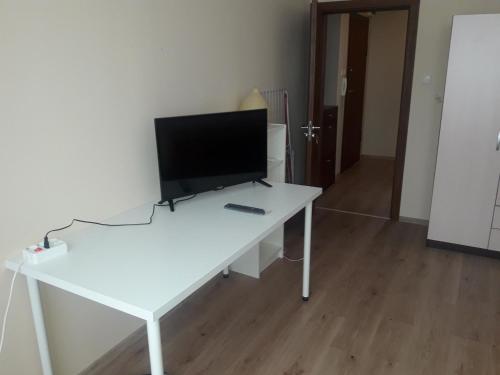 Guest House Mania - image 6