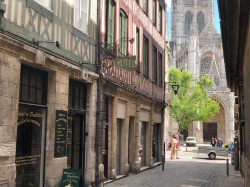Hôtel De La Cathédrale – Rouen, TX