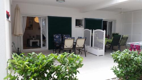 Apartment Vesna in 21330 Podaca