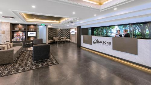 Exterior view, Oaks Sydney Hyde Park Suites in Darlinghurst