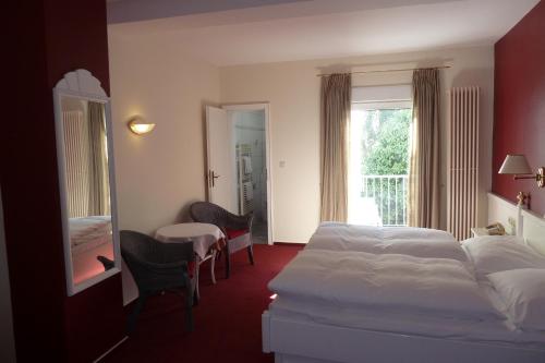 Book the Double Room Double Room